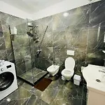 In Plazh Appartamento *