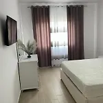 In Plazh Durrës