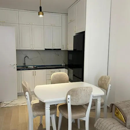 Apartment In Plazh Durres